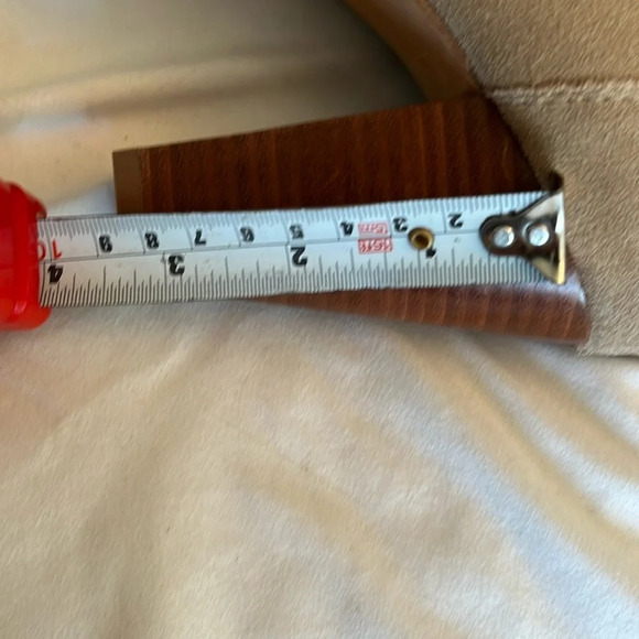 Joie Dalton Suede Western
Bootie Leather Size
EUR 40 size 10 US IN TAUPE Cement - Picture 16 of 16